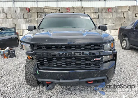 2020 Chevrolet Silverado K1500 Trail Boss Custom z USA, uszkodzony, nr VIN 3GCPYCEF1LG193359